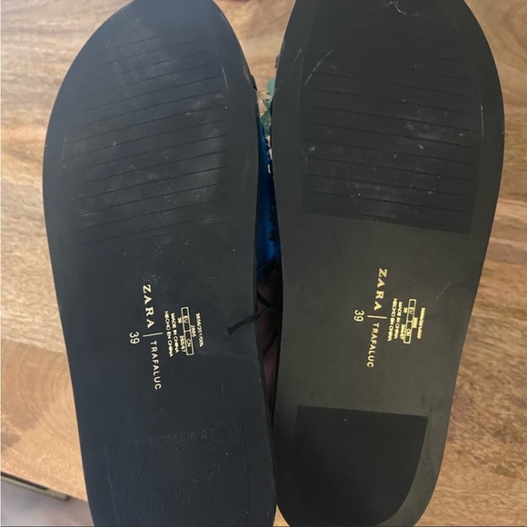 Zara pool slides - Picture 2 of 2